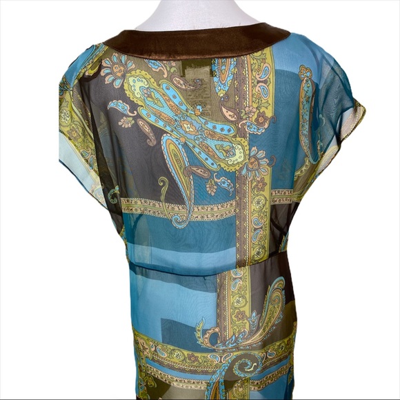 Breakin Loose 10 Sheer Short Sleeve Top - Picture 6 of 8